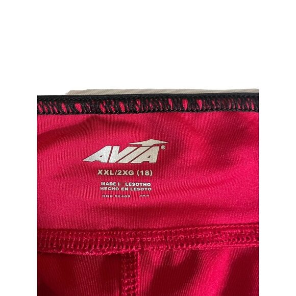 Avia Women's Workout Capri Leggings - Picture 3 of 7